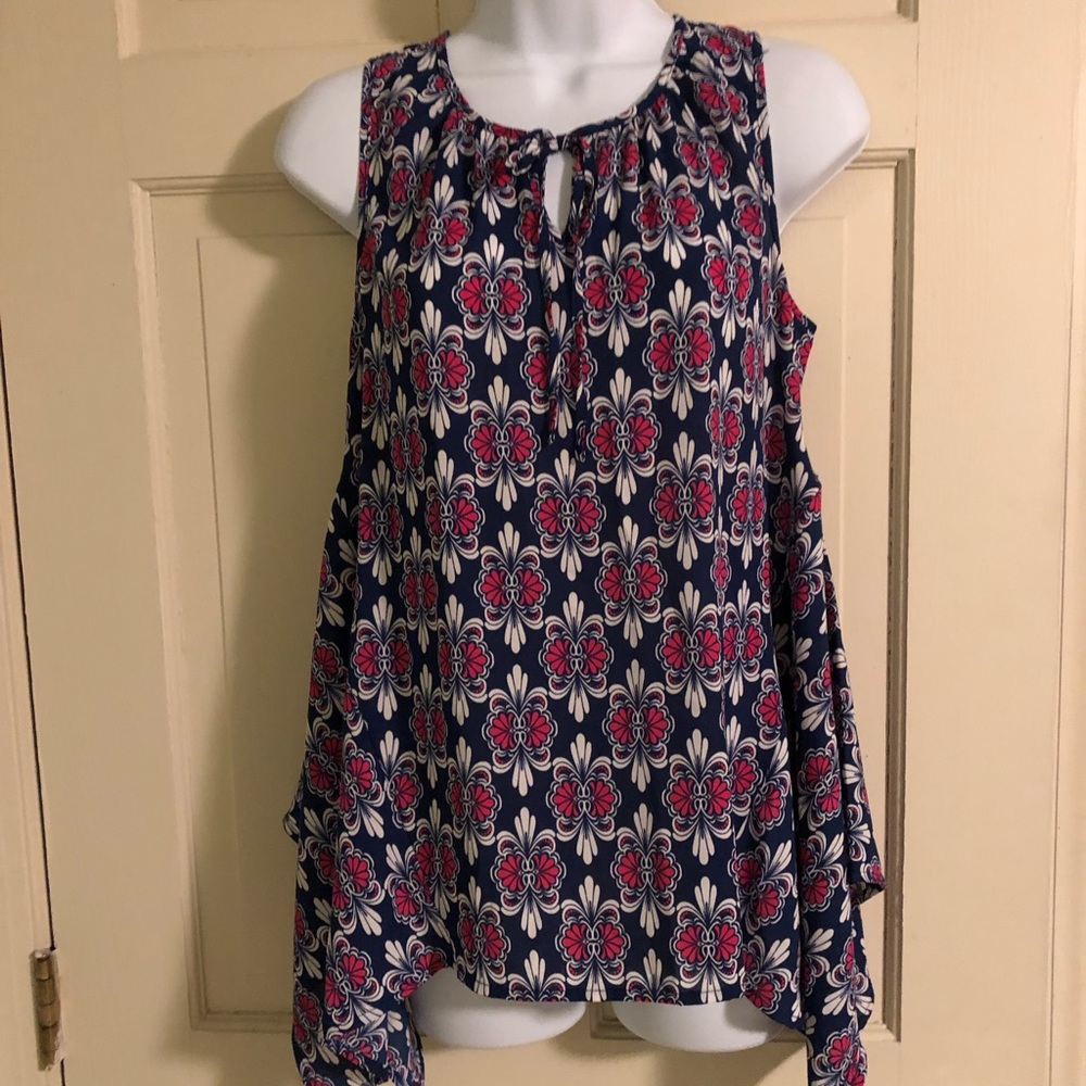 NWOT! Charming Charlie adorable blouse